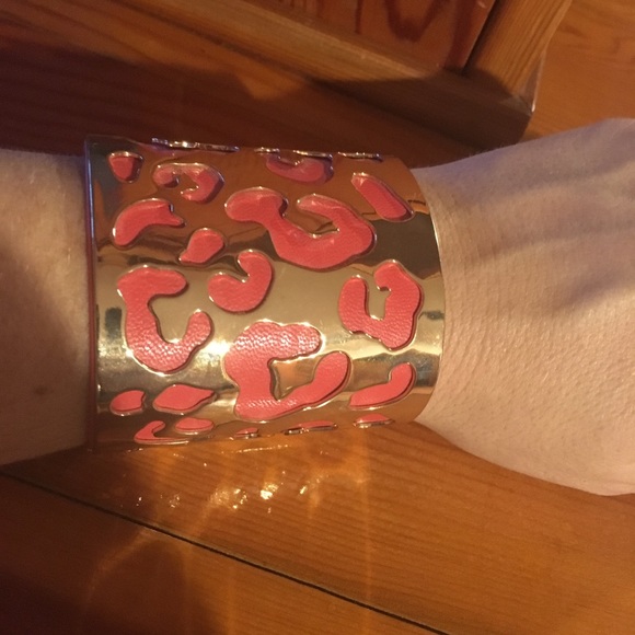 BCBG Maxazria Coral & GoldTone Cuff - Picture 7 of 8